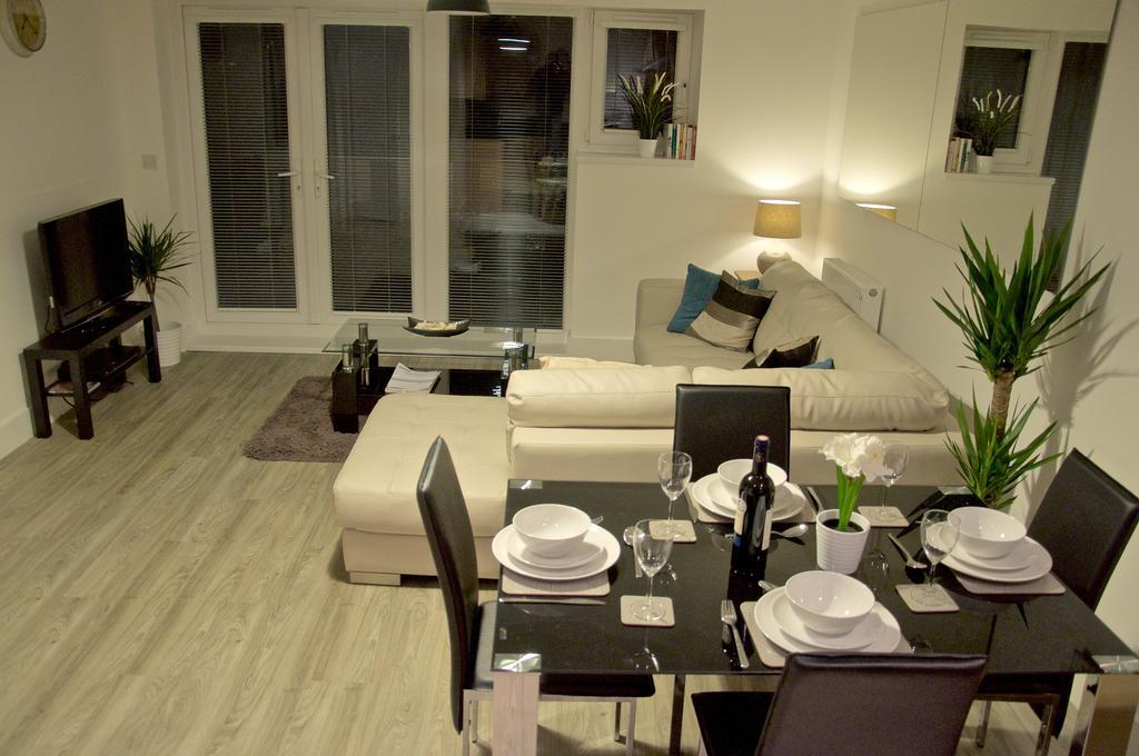 Traeth Bychan Apartment Llanelli Exterior photo